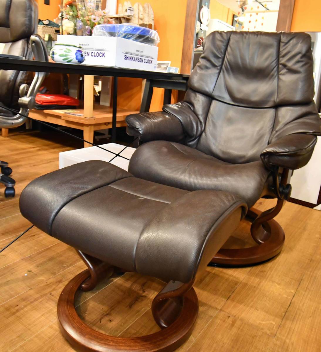 エコーネス ストレスレス EKORNES 本革 レノ | リクライニングチェア