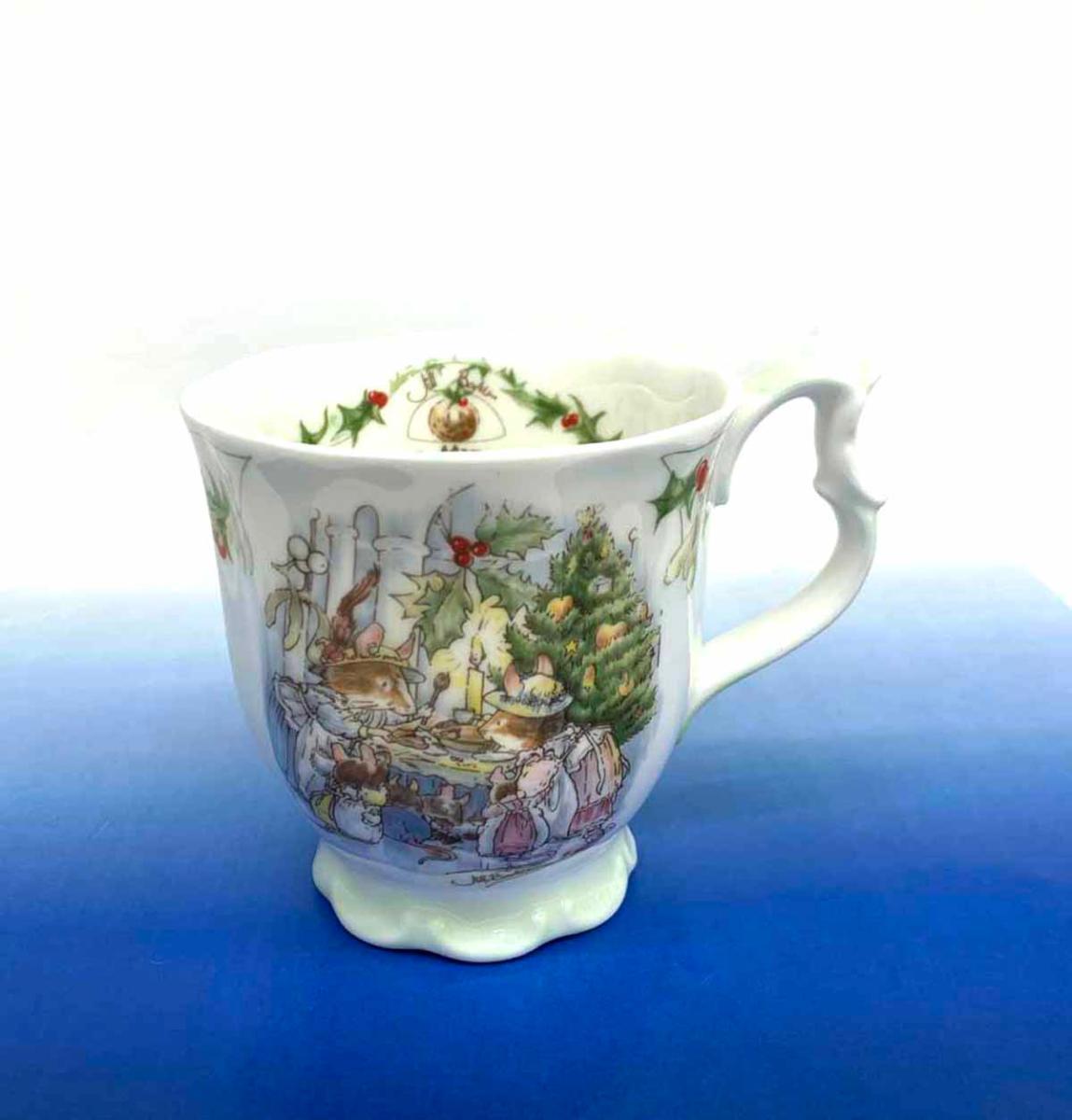 ◆Royal Doulton ロイヤルドルトン ブランブリーヘッジ マグカップ◆ ホワイト/グリーン 陶磁器 MERRY MIDWINTER メリーミッドウインター