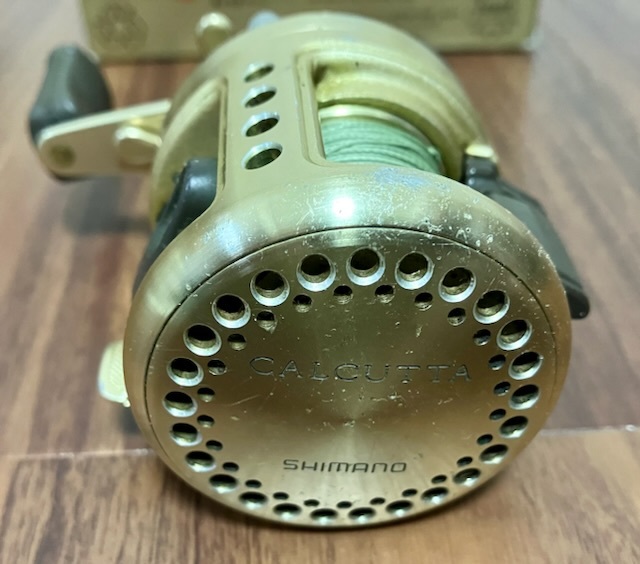 シマノ カルカッタ 50XT RH382 ベイト リール SHIMANO CALCUTTA 箱