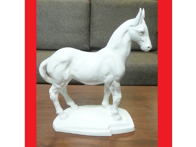 新品，高品質】 〓大倉陶園 Okura Art China 陶磁器 馬 フォギュリン