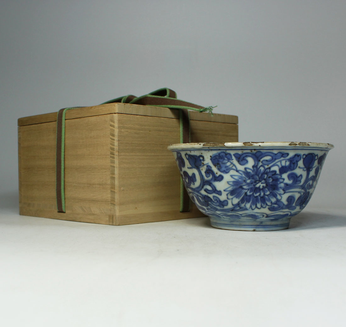 秘蔵品 古染付花図鉢 明時代 中国古玩(明)｜売買され