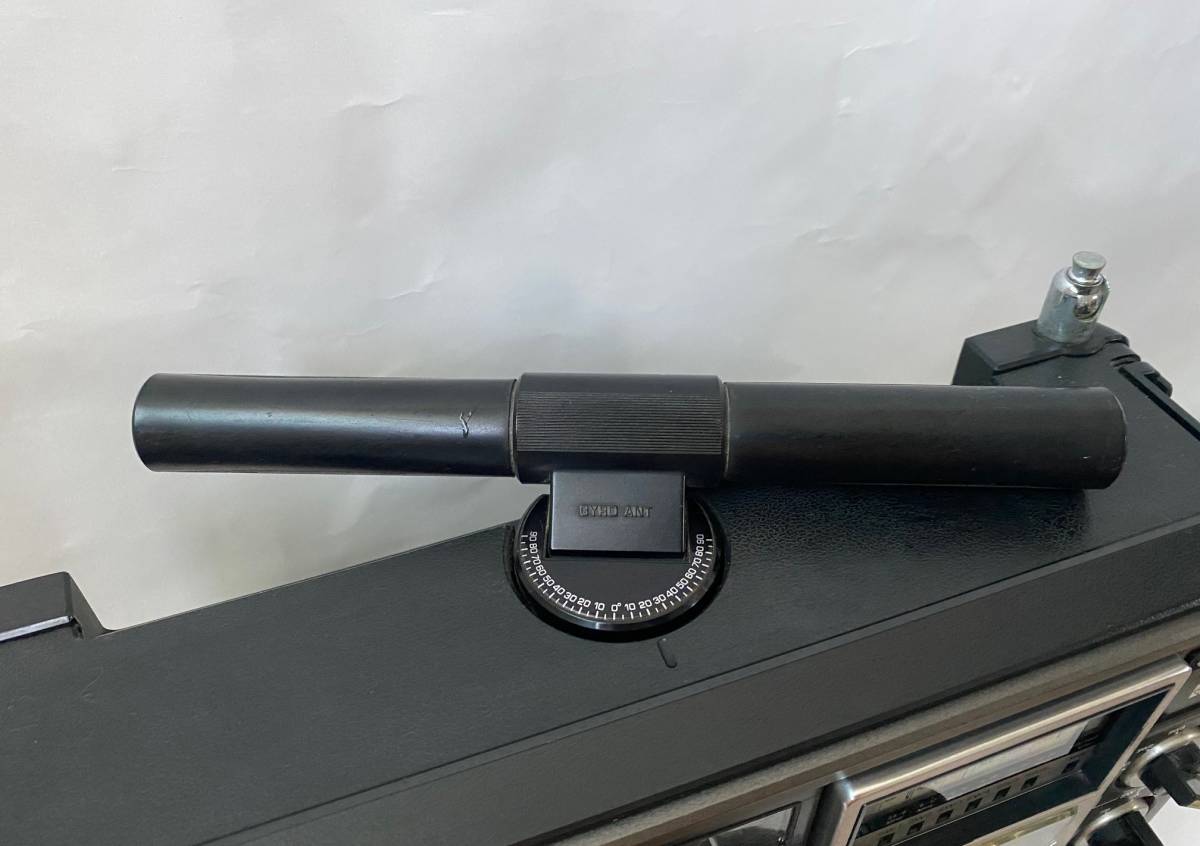 National COUGAR 2200 RF-2200　ジャンク品 ナショナル クーガー 2200 RF-2200 BCLラジオ 電源コード付き ジャンク品