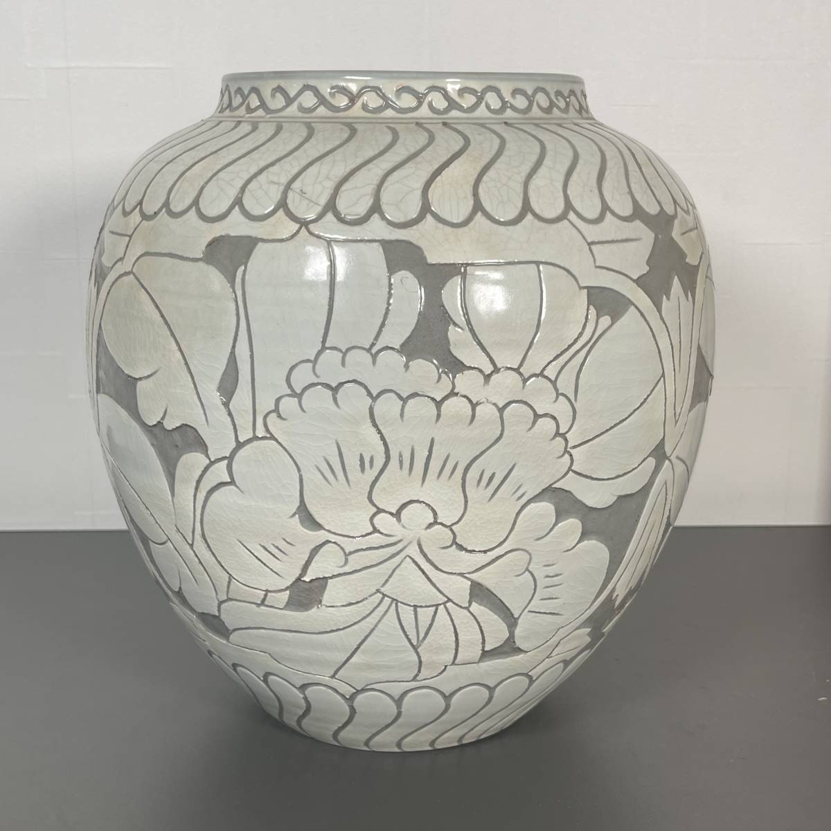 京焼 宮本翠浩 三島手 牡丹文 花入れ / 清水焼 花器 花瓶 壺 茶壺