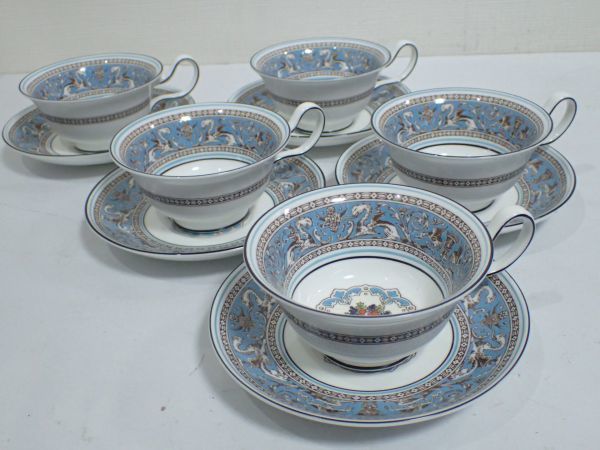 定番，大人気 豊J6-C403/8J WEDGWOOD ウェッジウッド フロレンティーン ターコイズ ティーカップ&ソーサー5客セット(ウェッジウッド)｜売買されたオークション情報、yahooの商品情報をアーカイブ公開 - オー ウェッジウッド