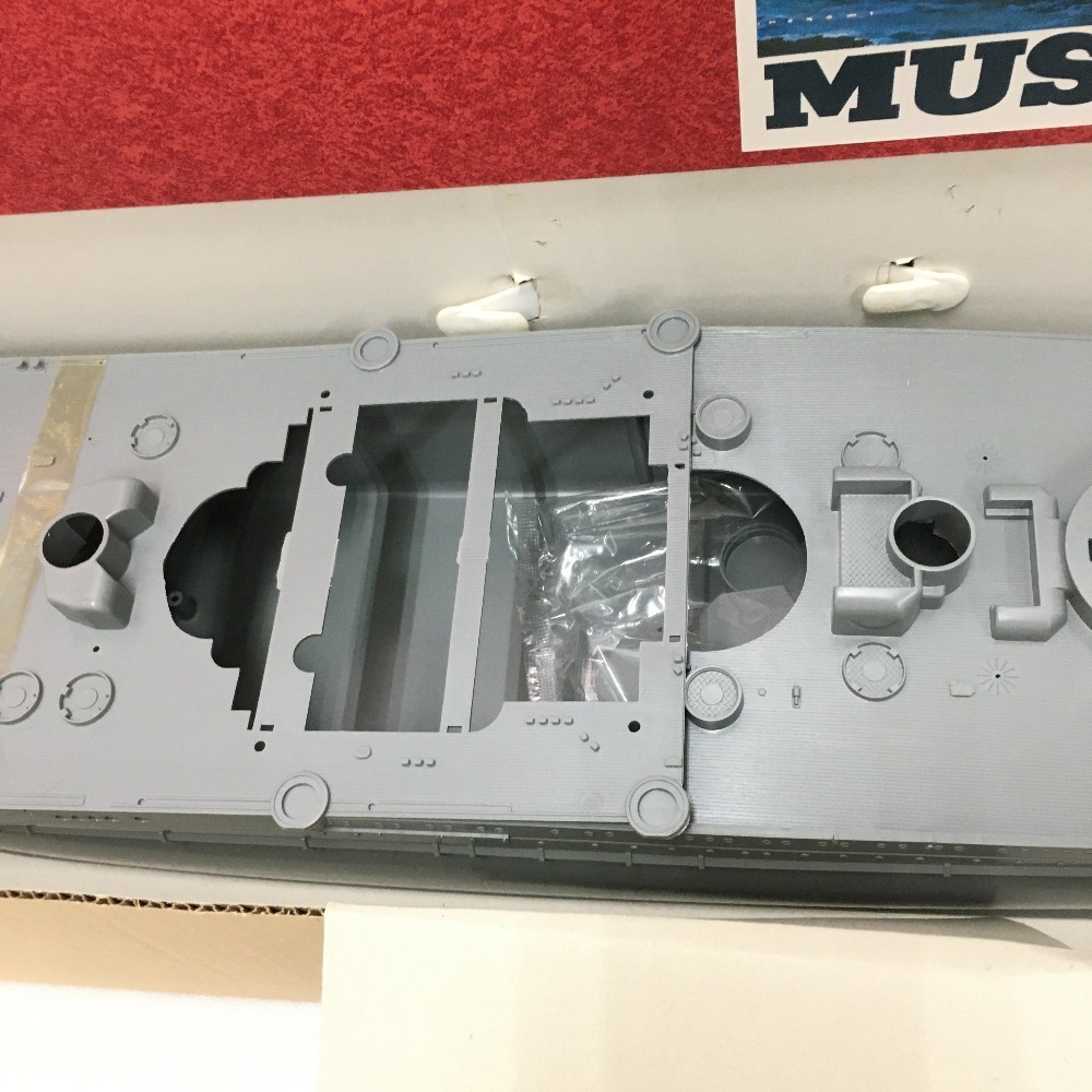 ARII MUSASI 日本海軍 戦艦 武蔵 1/250 フルディスプレイモデル 未使用に