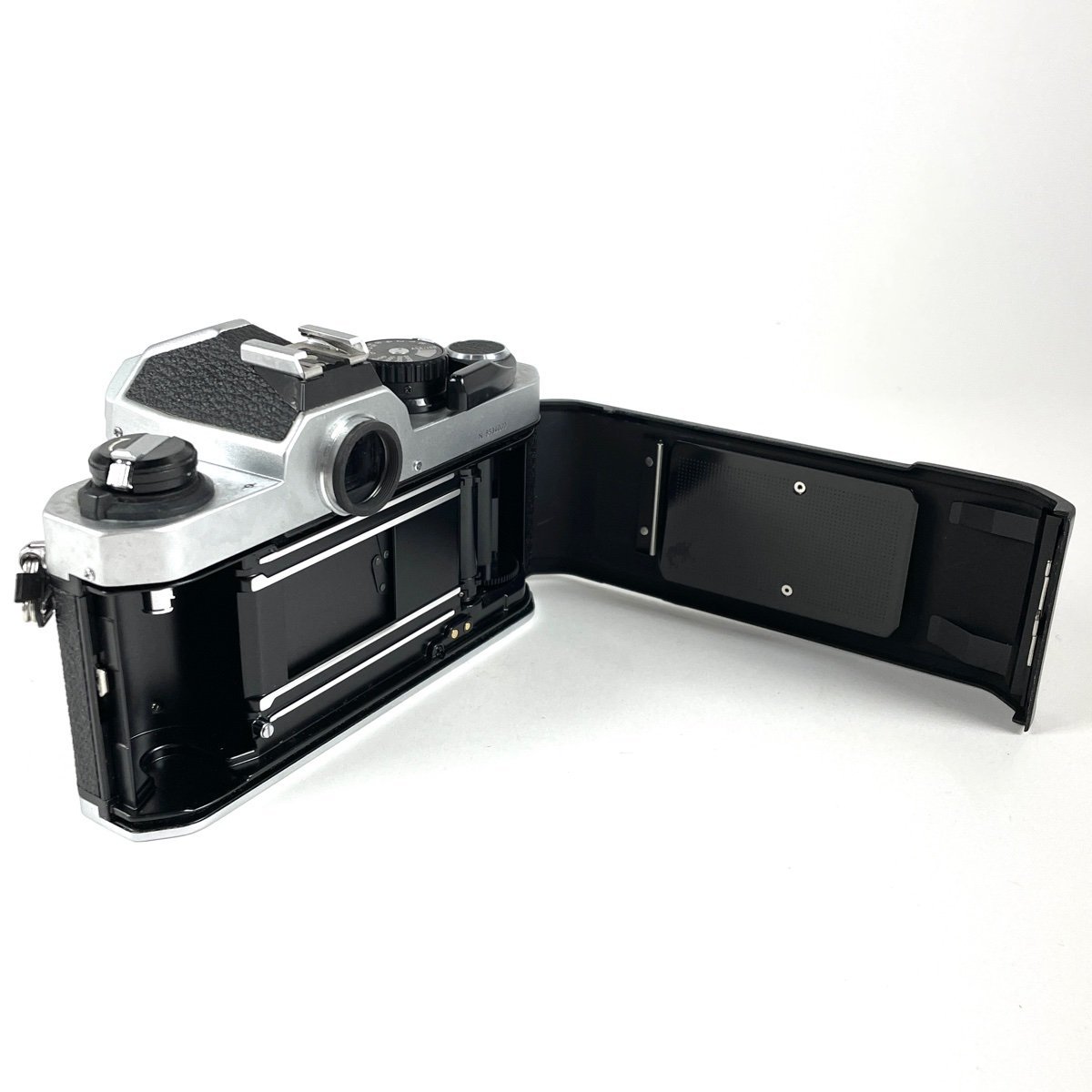 ニコン Nikon FM2N シルバー + Ai-S NIKKOR 50mm F1.8 フィルム
