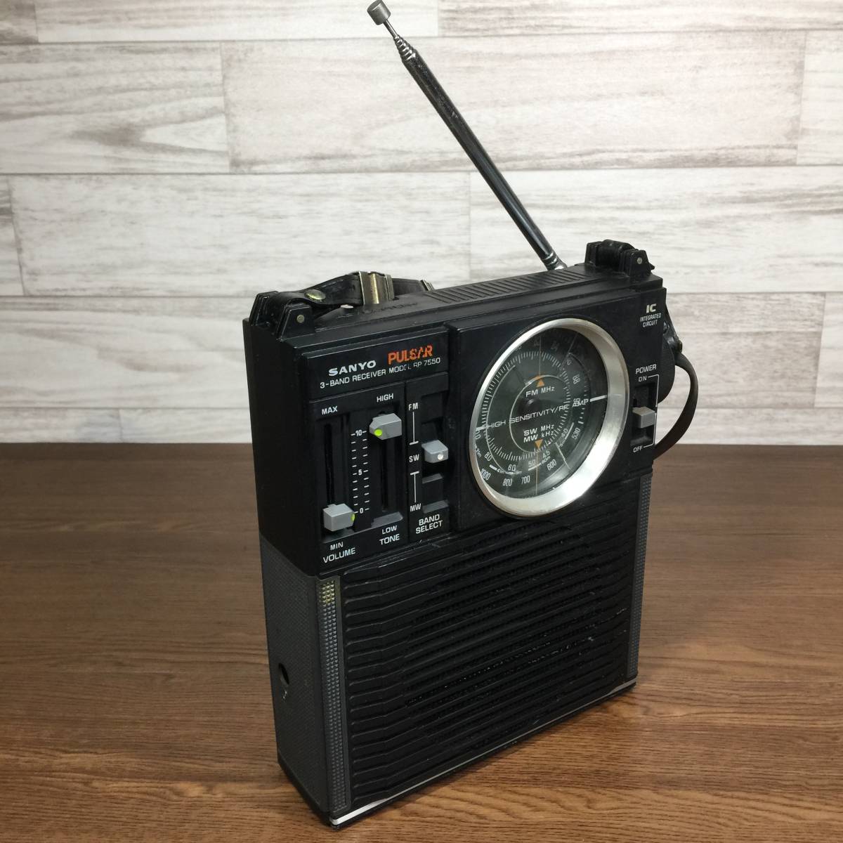まとめ売り！SANYO PULSARサンヨー RP7550 ラジカセ ジャンク ジャンク品』SANYO PULSAR 3BAND RECEIVER RP7550 現状品/サンヨー