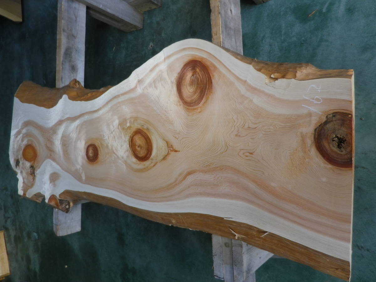 長178*幅39-54*厚5.4　ヒノキ162の木材木工材，一枚板自然木無垢材ＤＩＹ桧　檜 ひのき　看板板