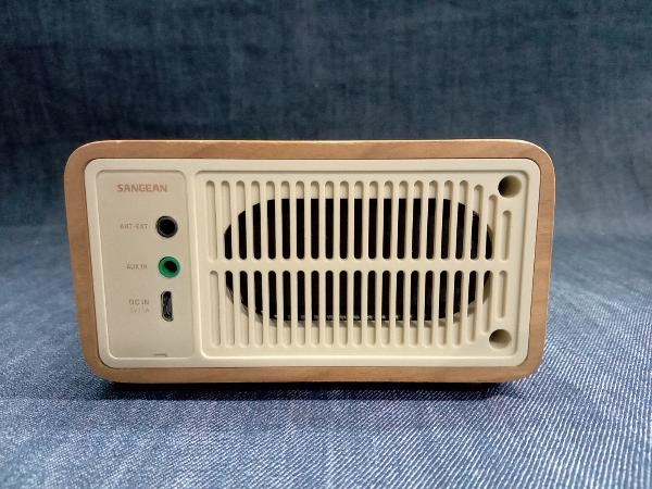 【単品】SANGEAN WR-301 FMラジオ・Bluetoothワイヤレススピーカー (■27-03-04) WR-301 Sangean SANGEAN FMラジオ ワイドFM対応 e☆イヤホン