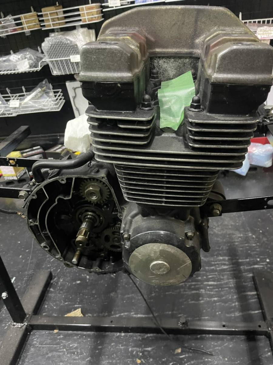 XJR 400 4hm エンジン　部品取り YAMAHA(ヤマハ) XJR400(4HM) 部品取りエンジン②