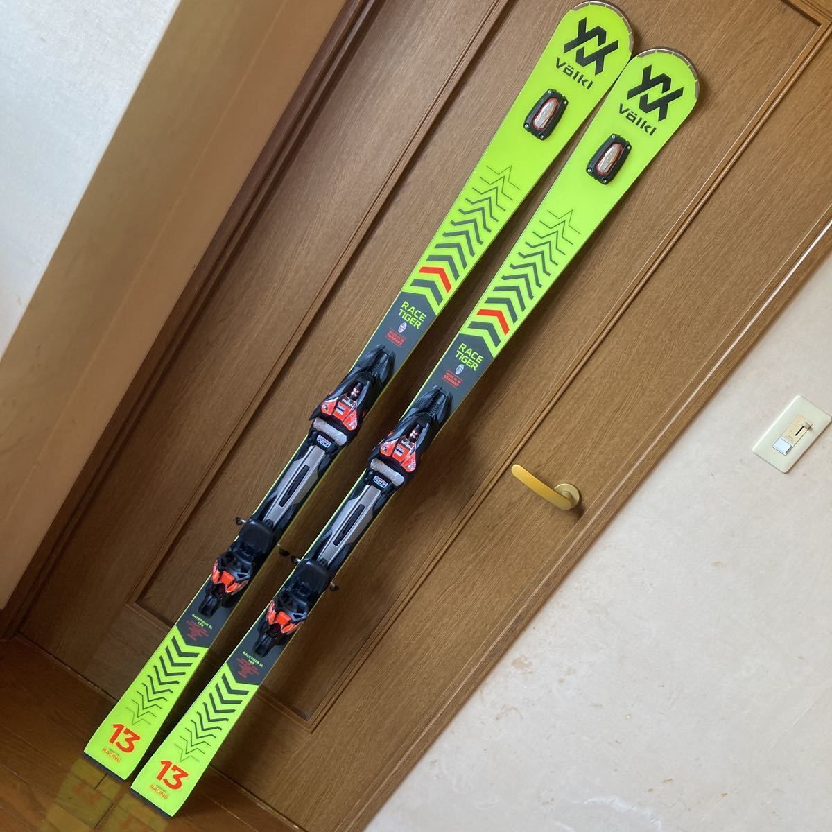 22 VOLKL RACETIGER フォルクル レースタイガー SL 165 + rMOTION 2 12 