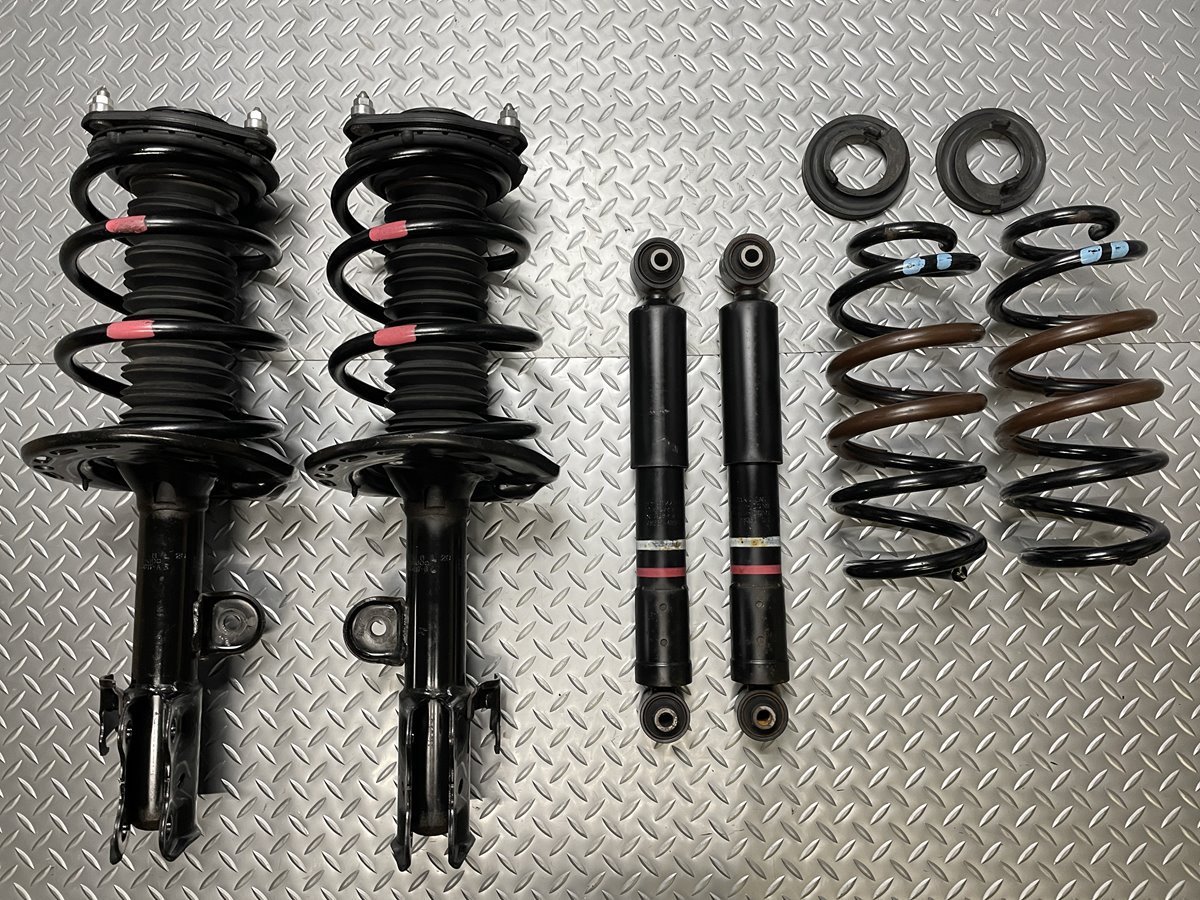 ハリアー 純正サスペンションキット 前後セット 中古】ハリアー60系 純正サスキット 前右 48510-48490 前左 48520