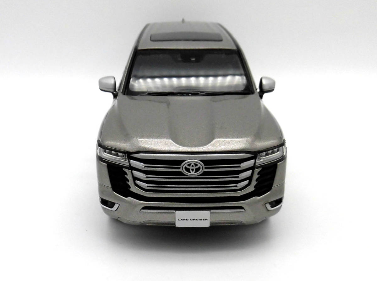 非売品 TOYOTA トヨタ ランドクルーザーLANDCRUSER 1/30 色見本