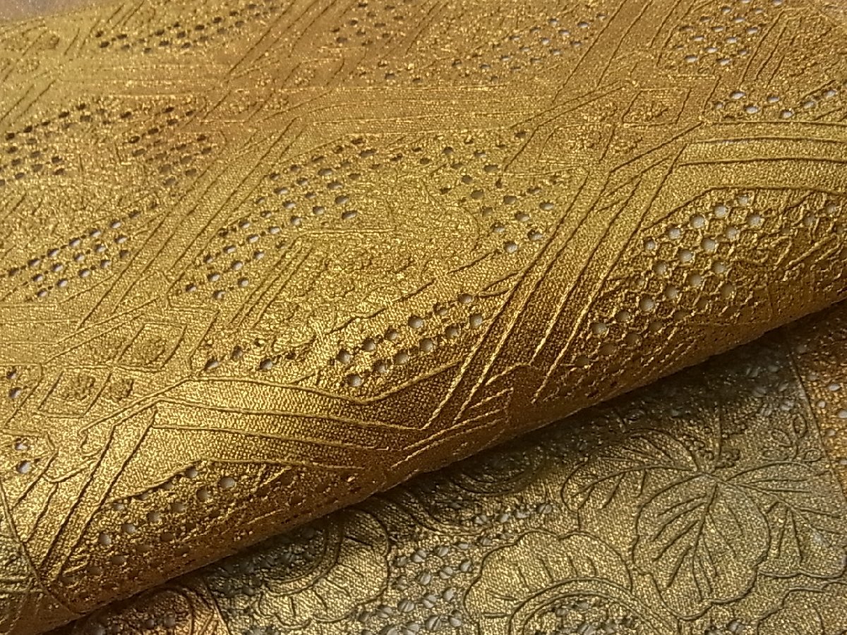 平和屋着物□六通柄袋帯 総刺繍 スワトウ相良刺繍 切嵌花唐草文 金彩