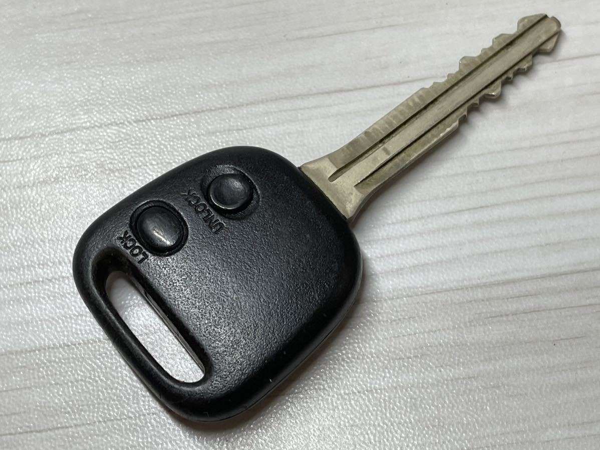 トヨタ ハイエースバン 純正 キーレス 2ボタン LH172V 動作確認済み LH178V スーパーGLロング 平成11年式 リモコン エスティマ 10