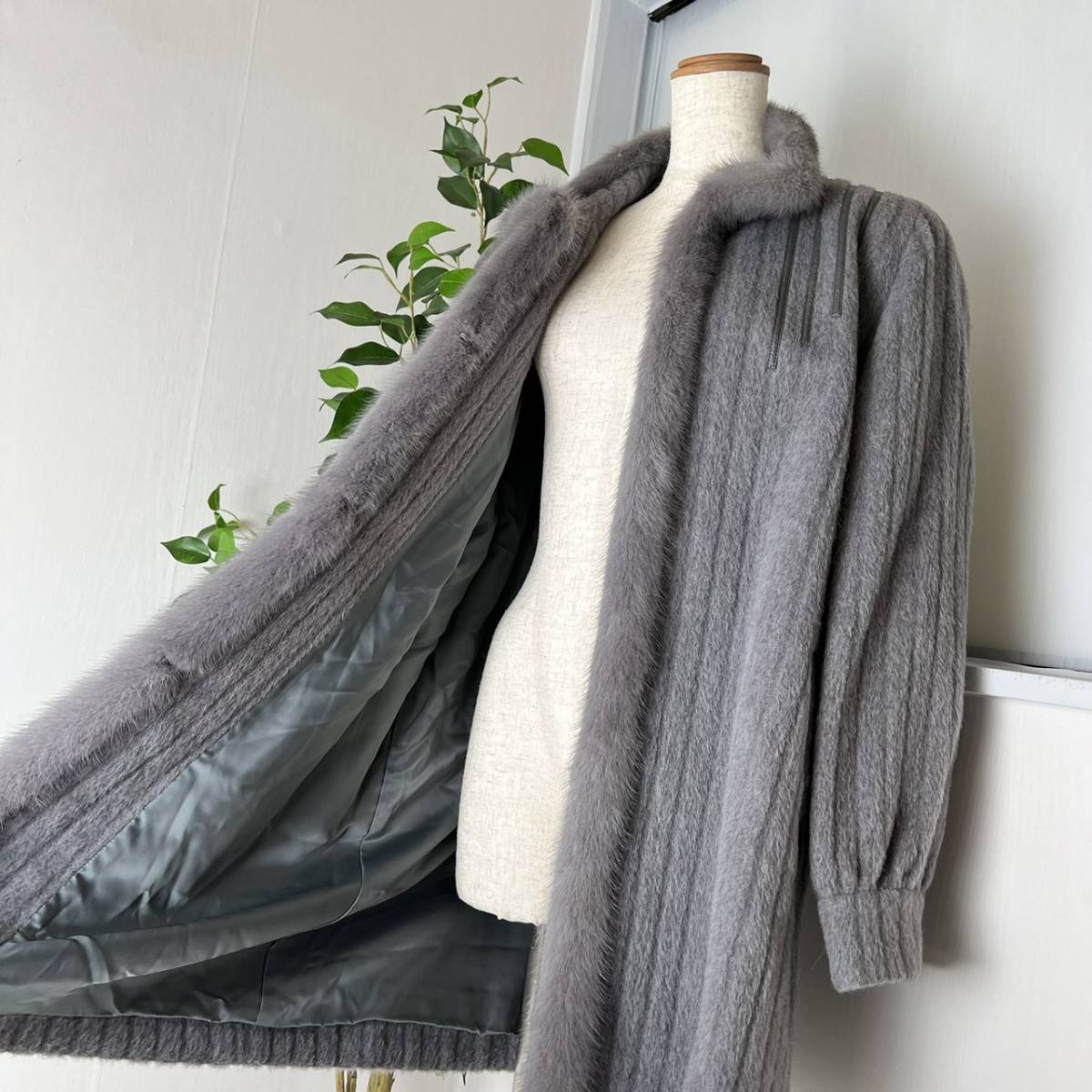 221215　希少品！アルパカ75% ミンクファー　ふわふわロングコート　極暖　ストライプ　Cremona レディース　ブルーグレー　リアルファー