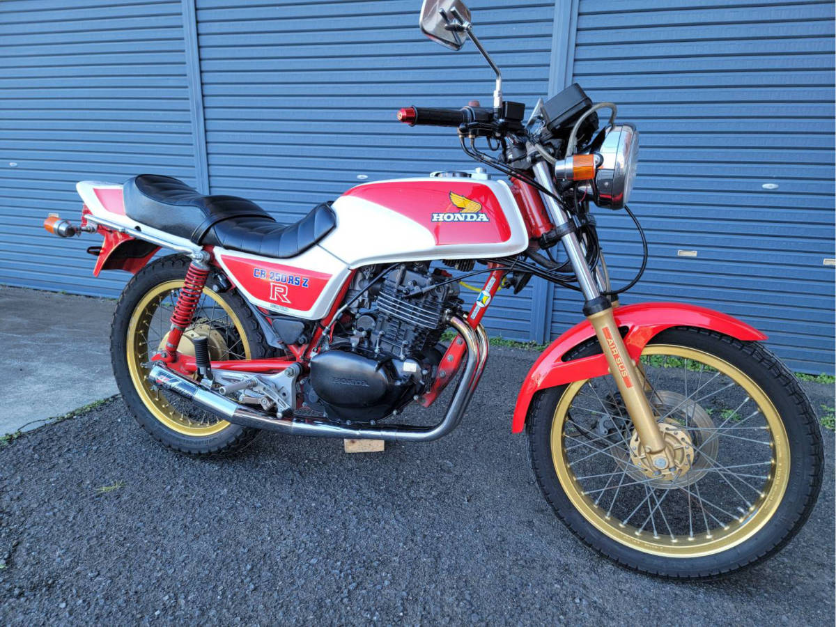 商談中　HONDA CBR-750　1名の方と商談中の付き購入をしないでください。 商談中 HONDA CBR-750 1名の方と商談中の付き購入をしないでください
