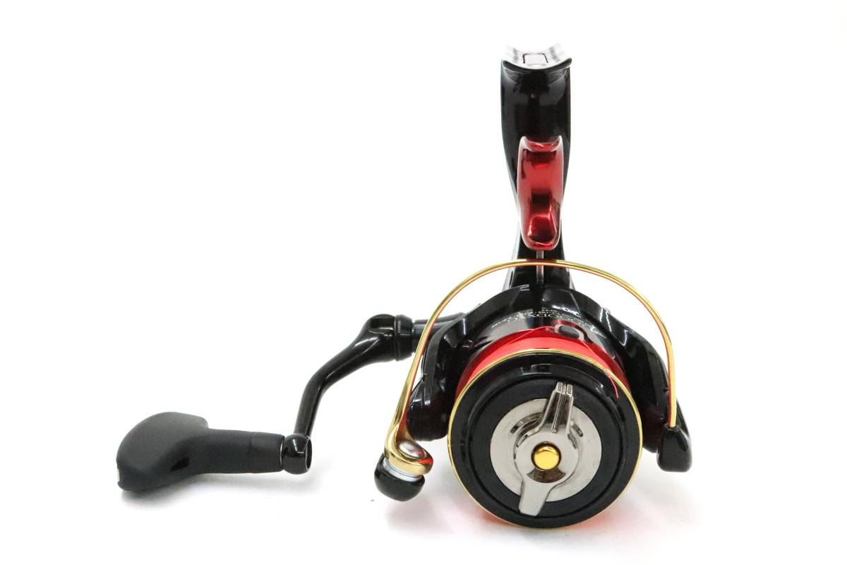 シマノ　20 BB-X　ハイパーフォース　C2000DXXG　【美品】 C2000DXXG シマノ BB-X シマノBB-X フィッシング 送料無料