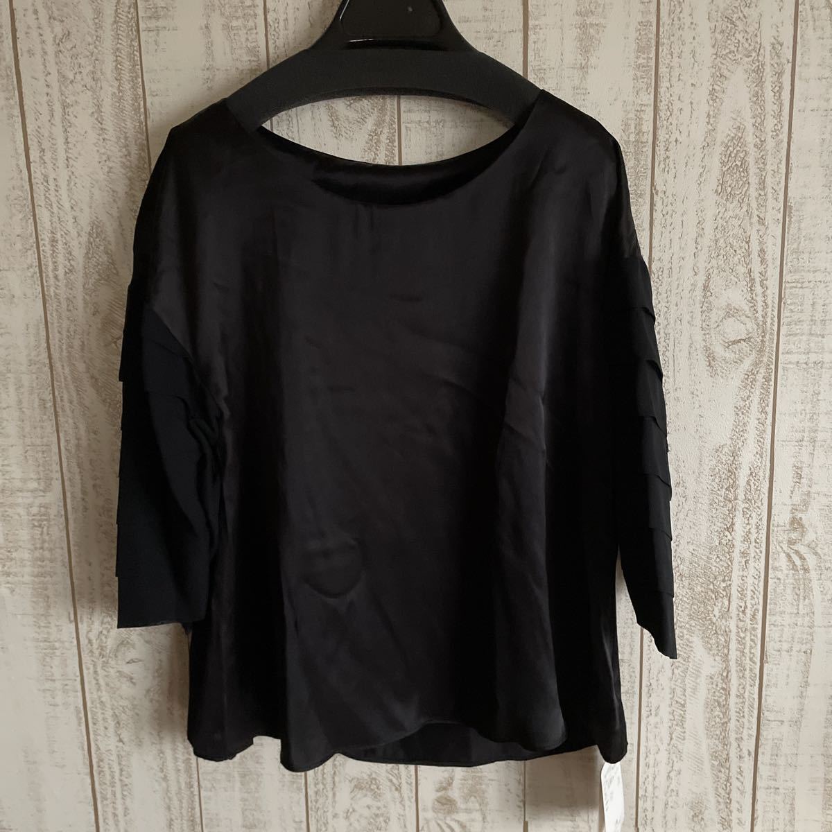 新品　ユナイテッドアローズ　シルク　キュプラ　袖フリル　カットソー　黒