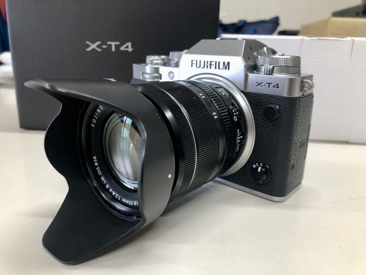 FUJIFILM フジフィルム X-T4 ボディ シルバー XF18-55mmF2.8-4 R LM