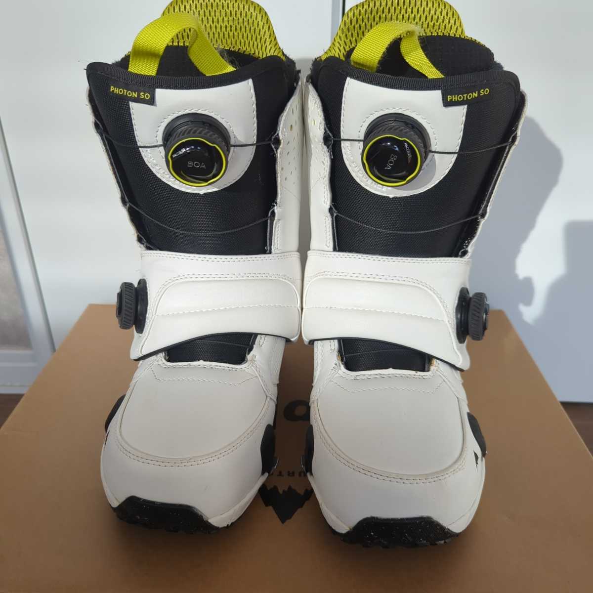 送料込】22モデル BURTON PHOTON WIDE STEP ON 25cm