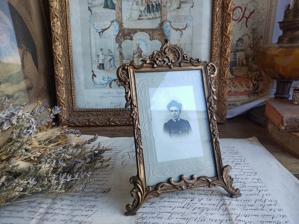 フランス アンティーク 装飾付き ガラス フォトスタンド 1900年 美品