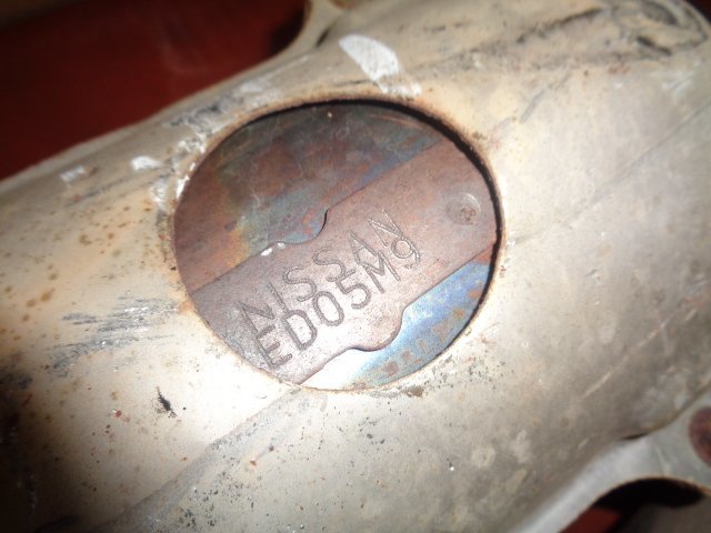 C11 HR15 ED05 ED35 ED06 ED36 ティーダ 日産 純正 触媒 コンバーター