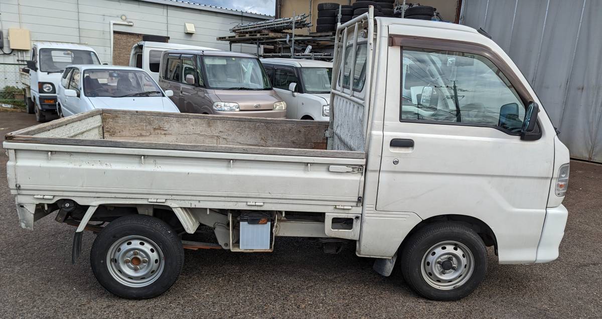 車検6年5月 四駆 エアコン付 即のり ハイゼットトラック 4WD 車検付き 