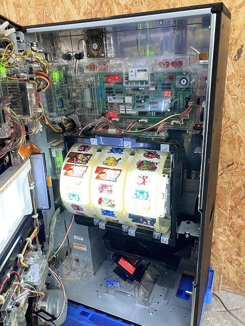 戦国コレクション5〔パチスロ実機コイン不要機付〕 キャー 