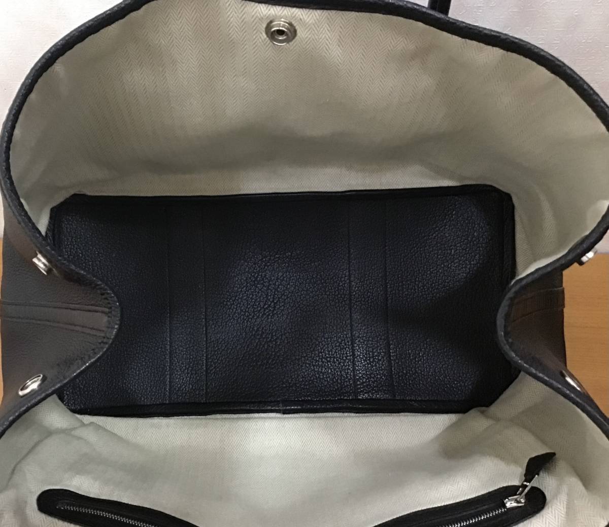 HERMES エルメス ガーデンパーティ ネゴンダ オールレザー ブラック 黒 トートバッグ ハンドバッグ 内袋・共箱付き_ エルメス ネゴンダ HERMES 051568CK ネイビー ネゴンダ入荷