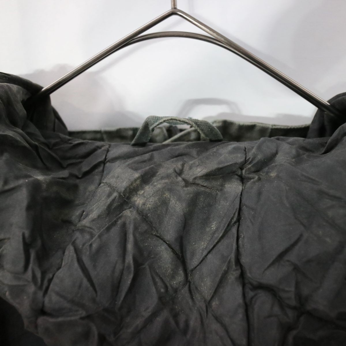 Carhartt カーハート ダックフーデッドジャケット ワークウェア 防寒 機能性素材 フェード アウター ブラック 黒 (Ｌ) 中古 古着 L9120