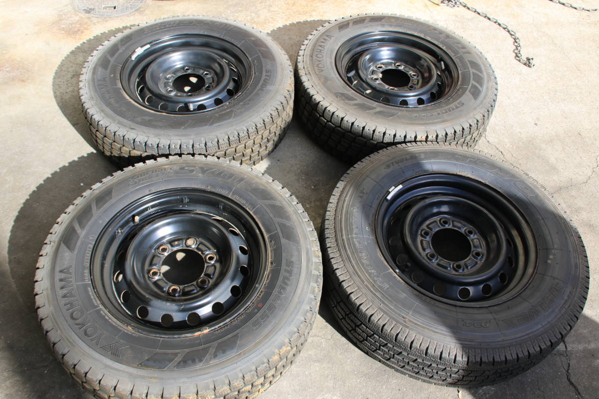 ☆スタッドレスタイヤ 195 80-15 ヨコハマ 13年製 バリ溝 SY01