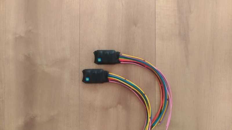 ★☆2個セット 6ブロック 6連 流れる シーケンシャルウインカーリレー ユニット 通常点灯切替機能付☆★