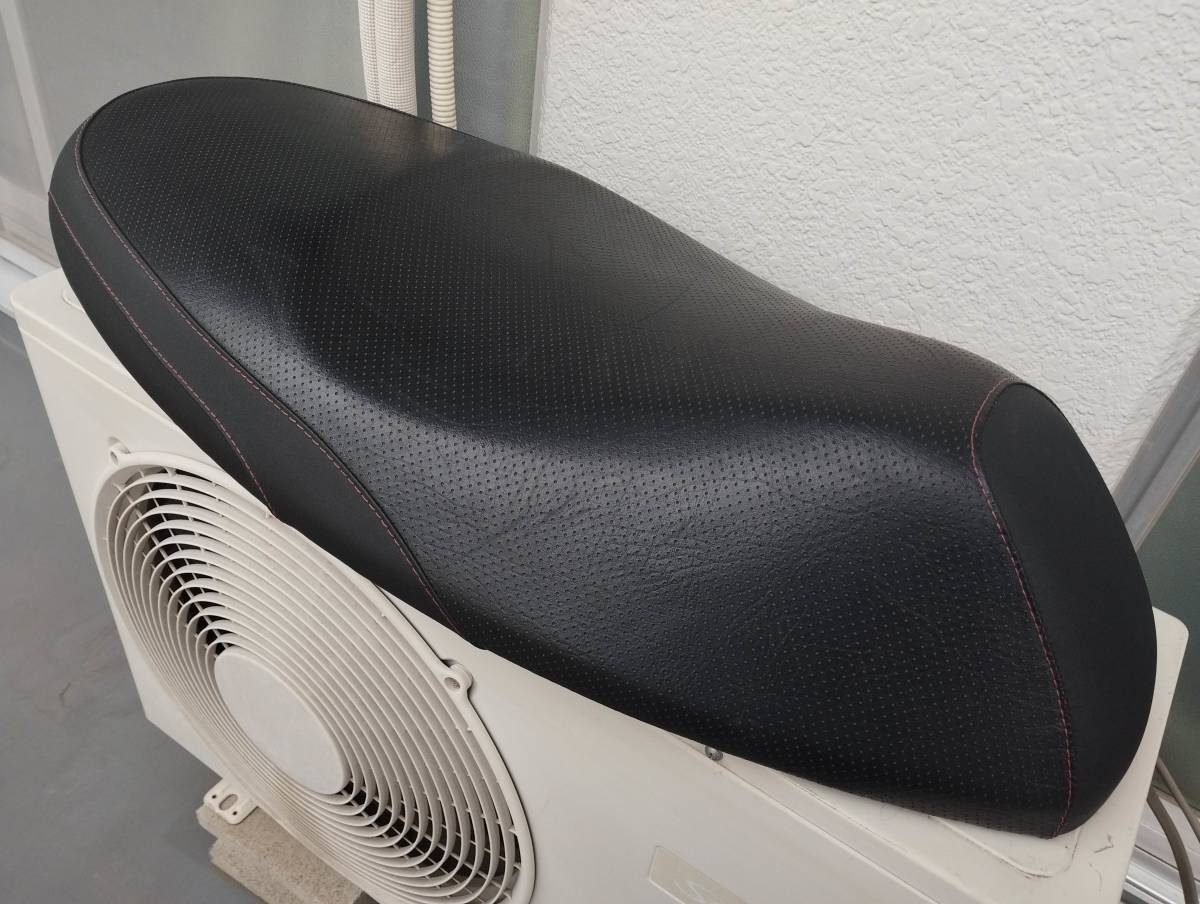 ヤマハ純正部品：中古品シート/シグナス125XSR SEA5J/破れ無し/使用OK