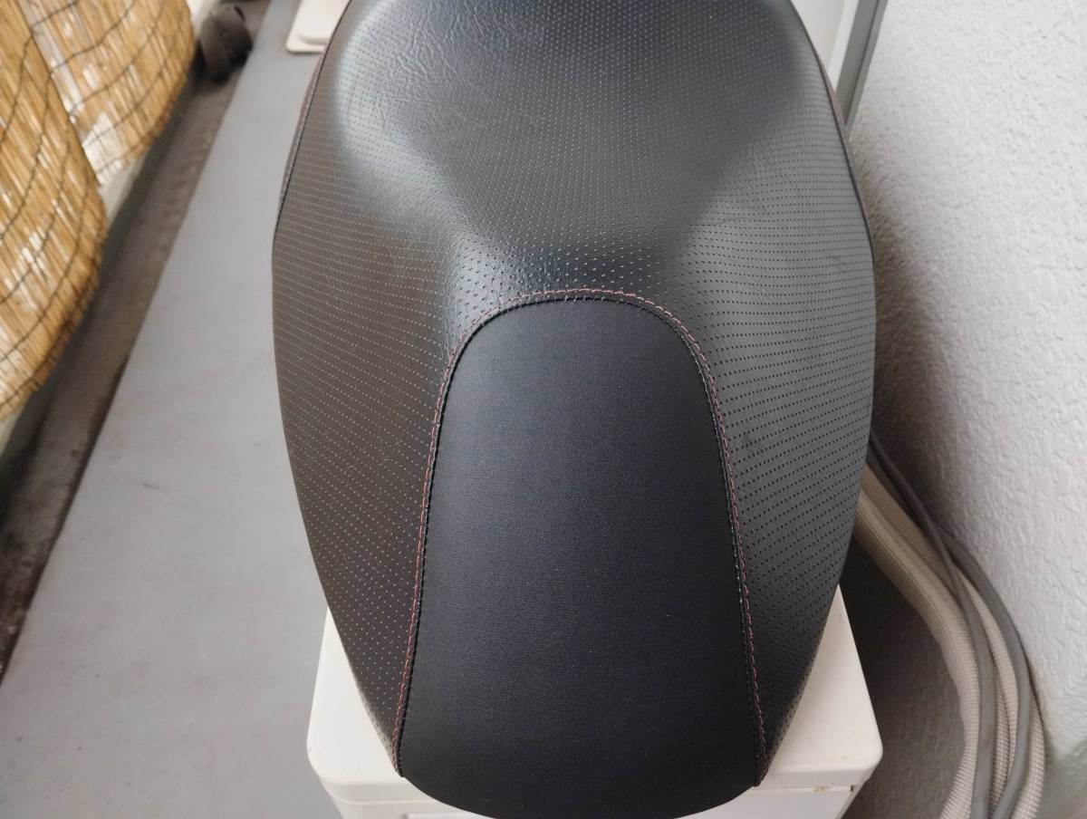 ヤマハ純正部品：中古品シート/シグナス125XSR SEA5J/破れ無し/使用OK