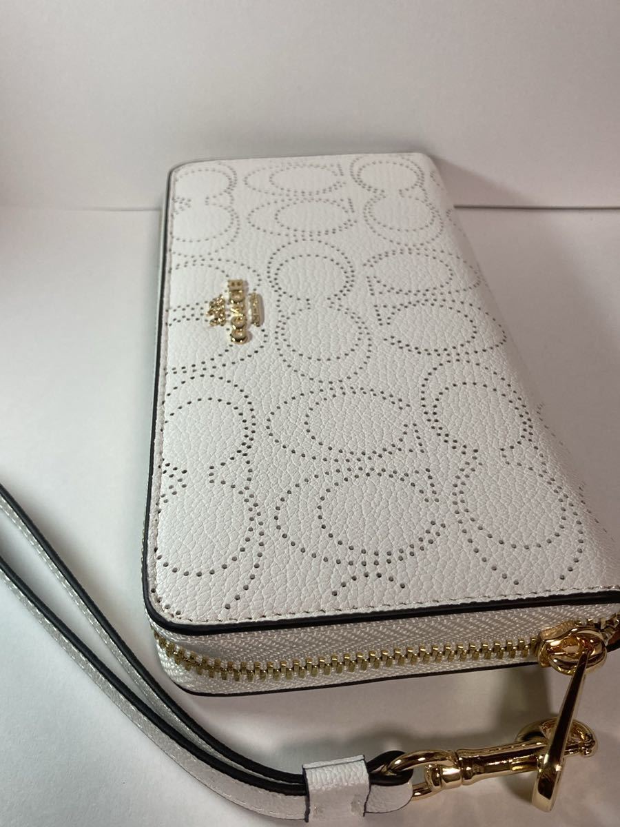 コーチ(COACH) ロング 財布 | 通販・人気ランキング - 価格.com