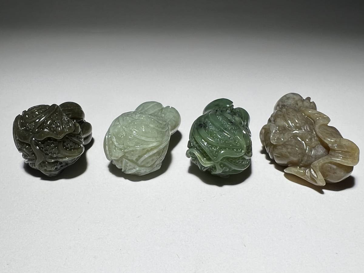 骨董 白菜 ガラス 細密彫刻 箱付 置物 縁起物 希少 時代物 骨董品 骨董