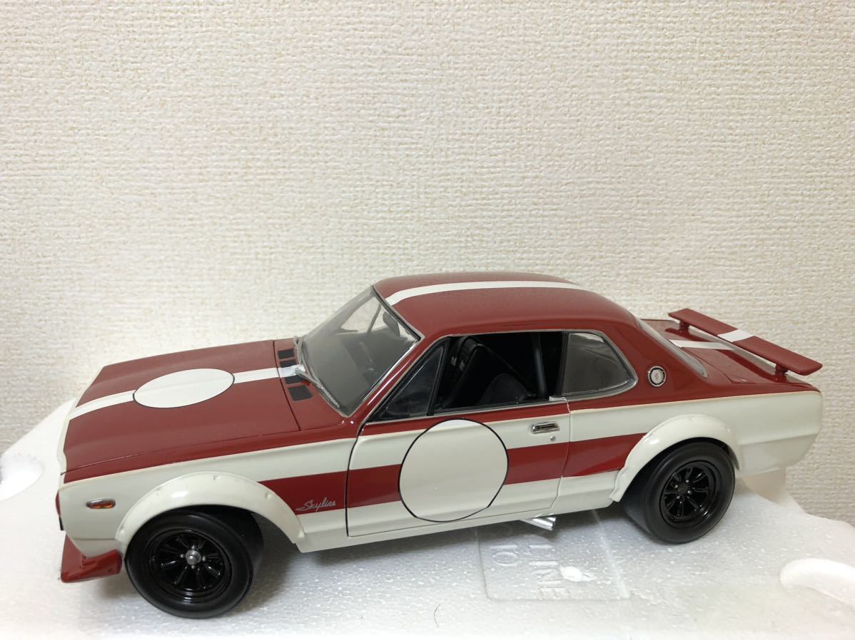 1/18 京商 スカイライン 2000 GT-R KPGC10 ケンメリ 中古品 1/18 京商 KYOSHO NISSAN SKYLINE 2000GT-R (KPGC10) RACING