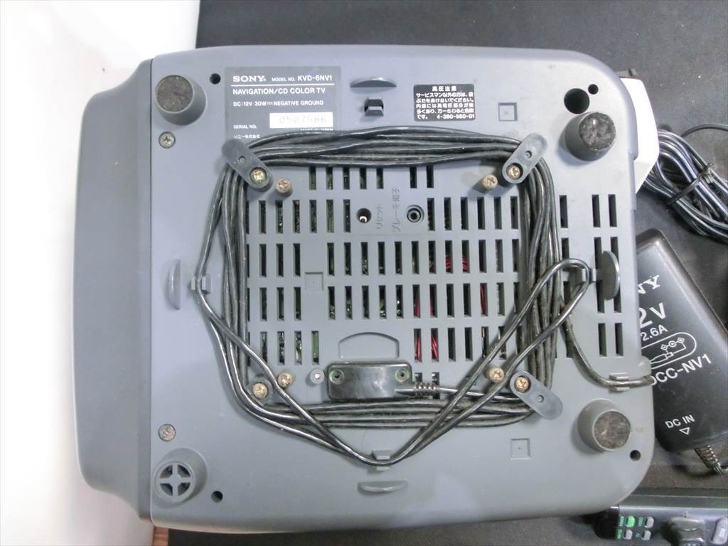 T【リ1-52】【100サイズ】SONY/トリニトロン/KVD-6NV1/ポータブル
