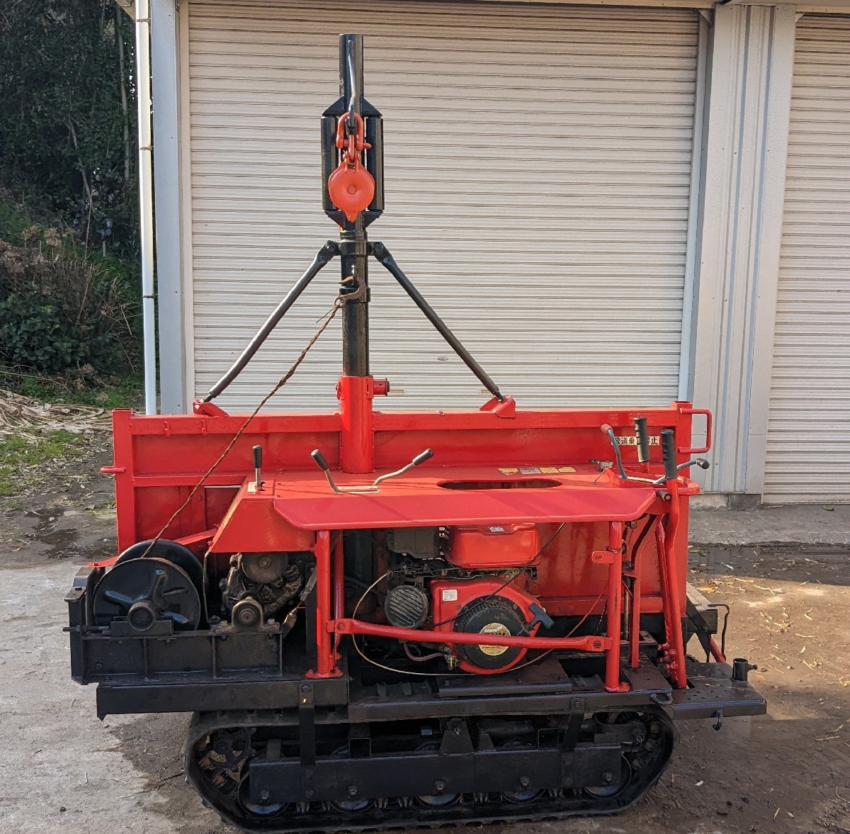 鹿児島発 築水キャニコム ガソリンエンジンクローラー林内作業運搬車BFY706