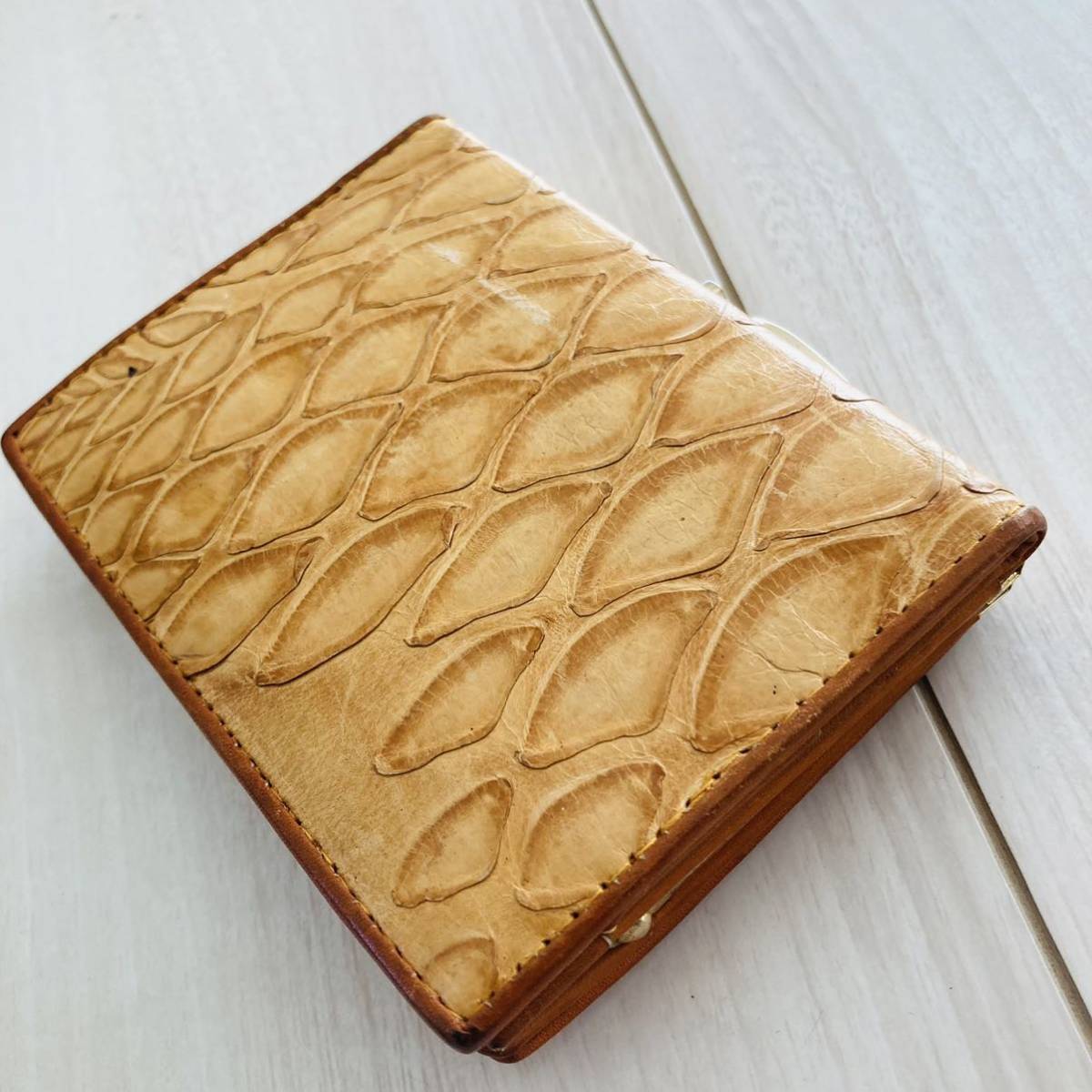 ☆希少品☆ センザンコウ 穿山甲 アルマジロ エキゾチックレザー 