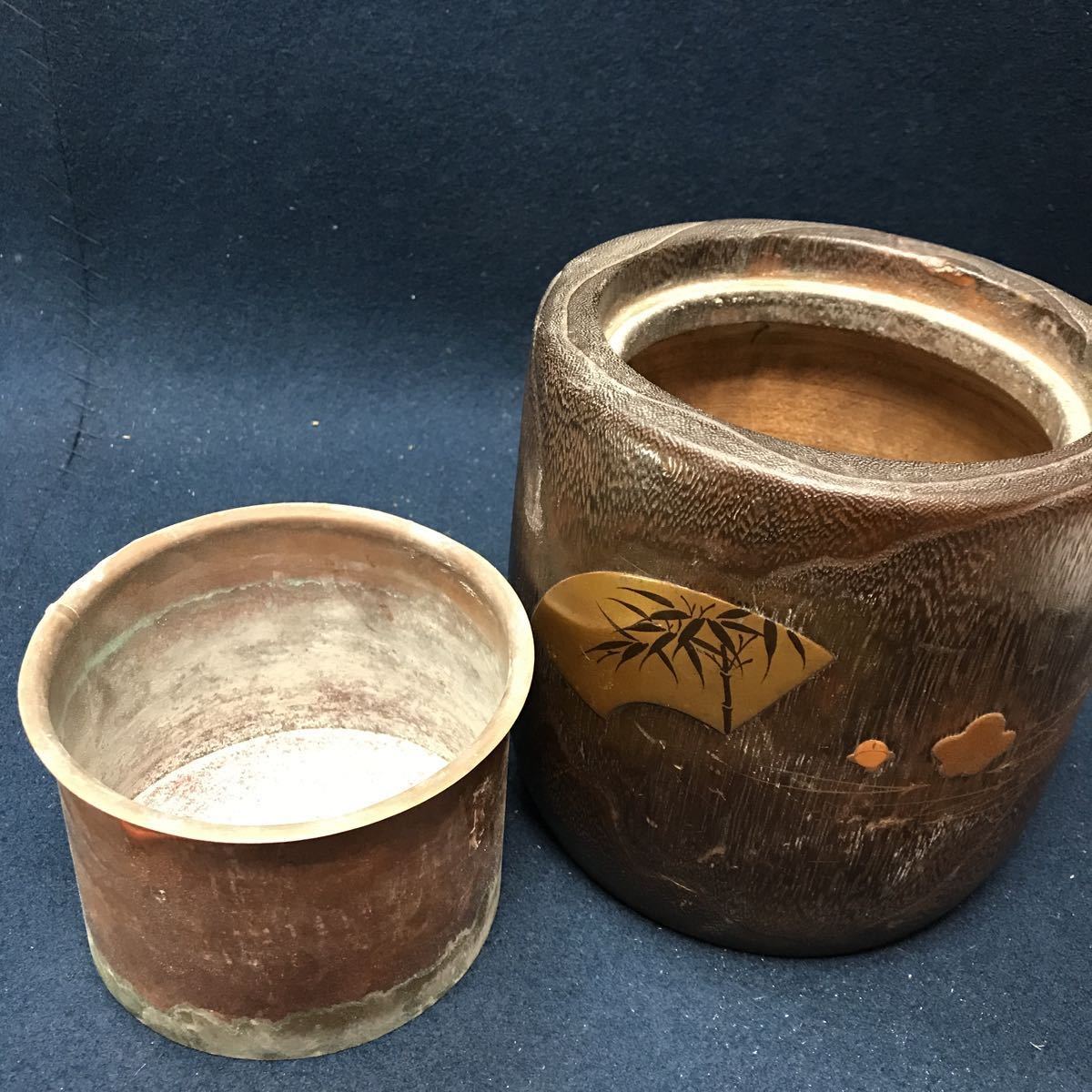 桐木刳り貫き蒔絵小火鉢 煙草盆 木工工芸 掘り出し物 古民具 茶道具 時代物