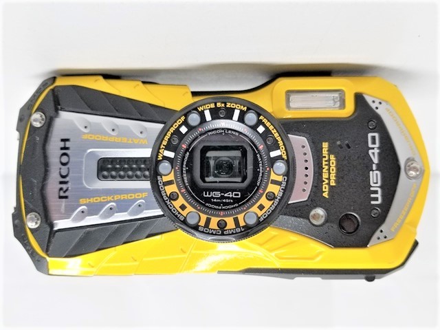 超美品】RICOH WG-40 防水デジタルカメラ 動作確認済 【公式通販】