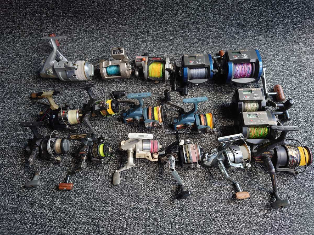 13売切 スピニングリール ベイトリールなど　17台　まとめて大量　訳アリ　ジャンク扱い　RYOBI カウンター付き　大型リール　両軸リール