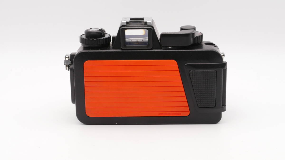 Nikon NIKONOS-V フィルムカメラ オレンジ 水中カメラ レンズ付き NIKON ニコン NIKONOS-V ニコノス V 水中カメラ レンズセット フィルム