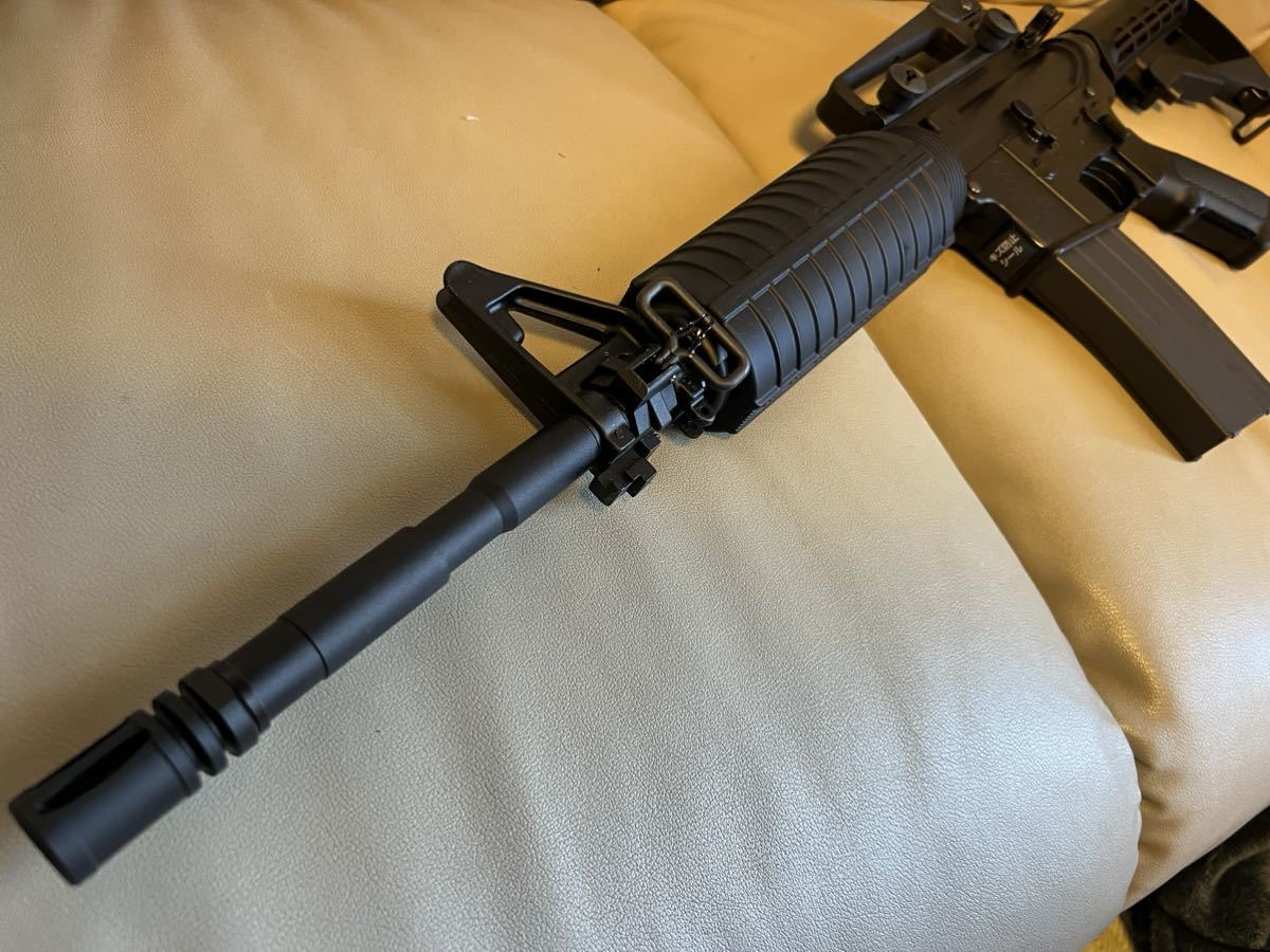 東京マルイ ガスブローバックライフル M4A1カービン(ブラック) 中古品