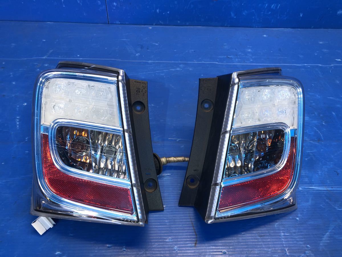 30709) ホンダ フリード GB3後期 LEDテールランプ 送料1480円(北海道