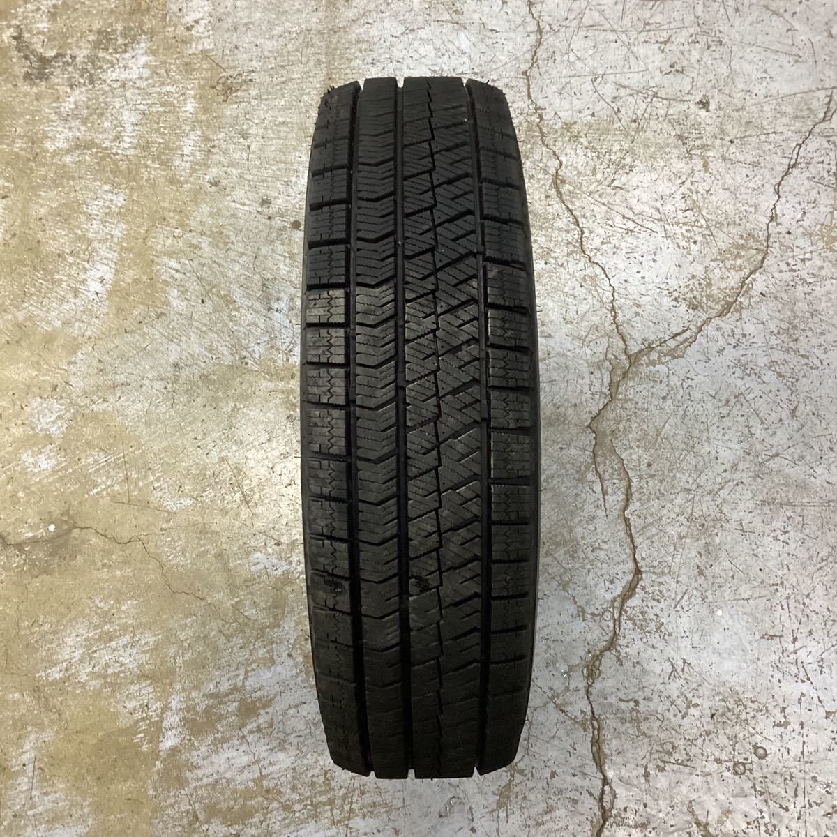 [W210A5S] 175/70R14 ブリヂストン ブリザック VRX2 2022年製 スタッドレスタイヤ 1本