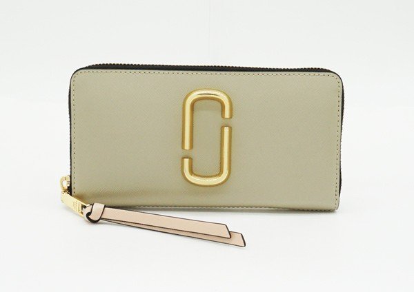 ◇【MARC JACOBS マーク ジェイコブス】スナップショット ラウンド 