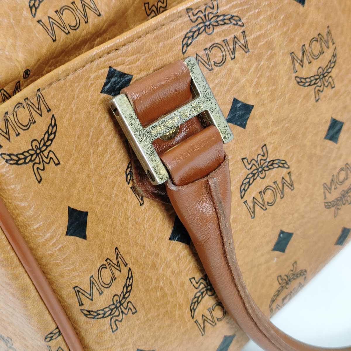 MCM バッグ ヴィセトス ミニボストン PVC レザー MCM バッグ ヴィセトス ミニボストン PVC レザー